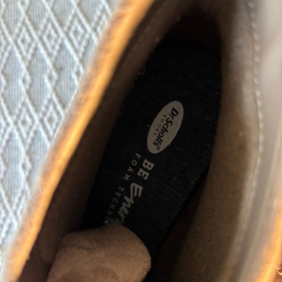 Dr. Scholl’s Dakota Wedge Lace up Ankle Booties. Size 6. Tan, 2” heel. - Picture 10 of 10